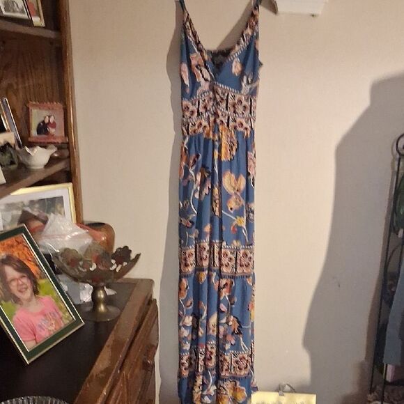 Angie Floral Blue Cutout Maxi Dress Medium - Picture 1 of 11